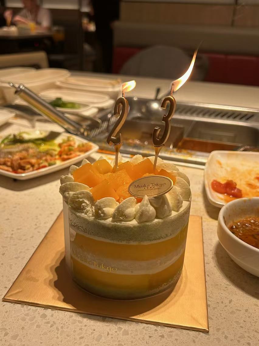 奶酪猫23岁了！